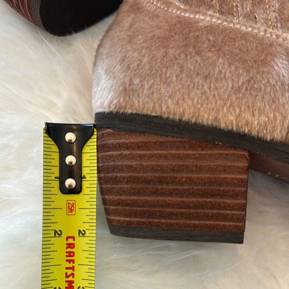 Band of Gypsies Tan Ankle Boots - Picture 5 of 10